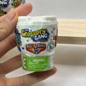 Grossery Gang Time Wars Mystery Pack – Season 4 Toilet Container with 2 Figures