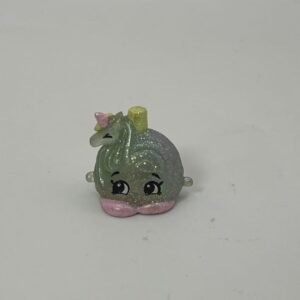 Shopkins Season 9 Rainbow Scent – Limited Edition Shimmery Unicorns Tribe Figure