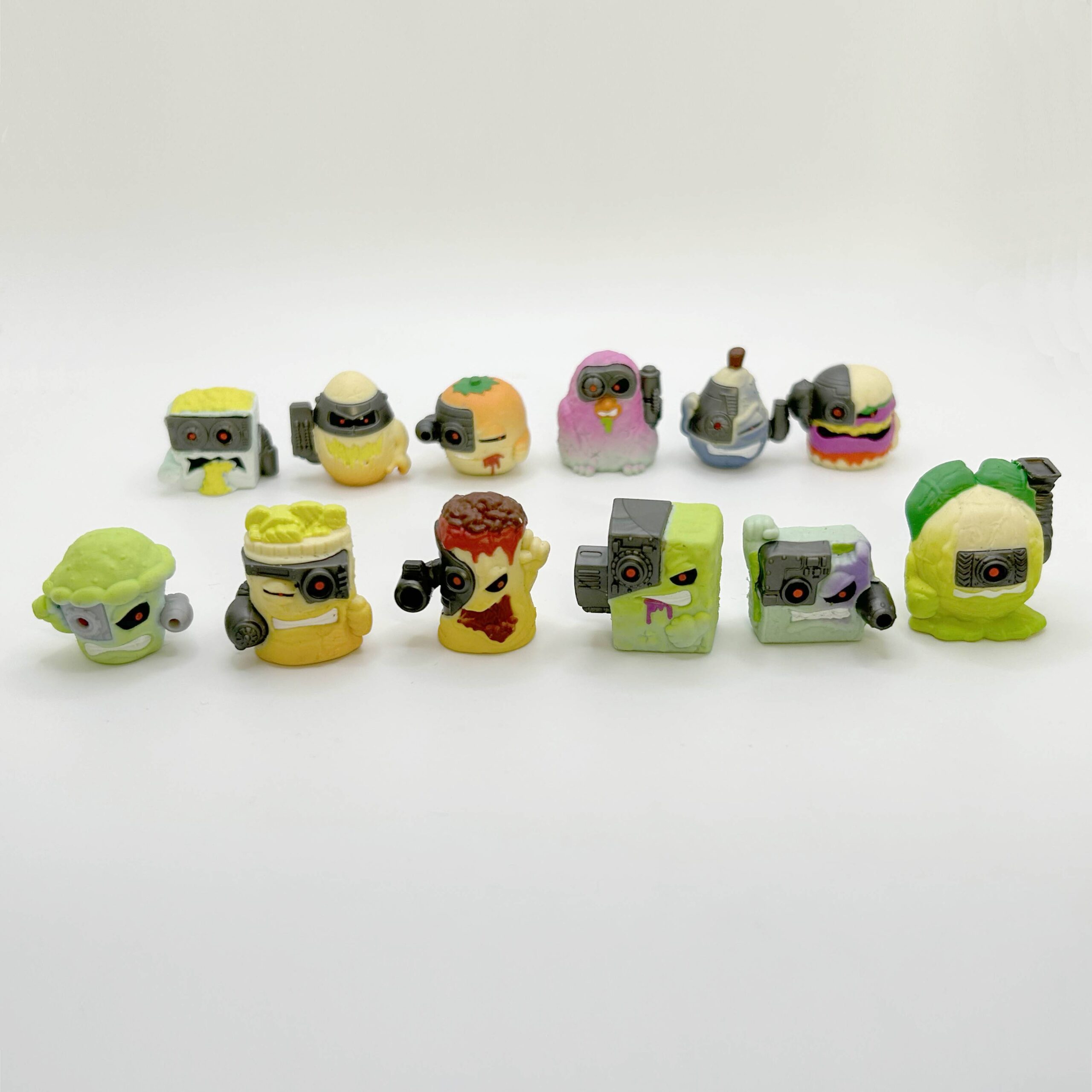 2.99-5-Grossery Gang Series 5 BURGER SLOP-BOT 5-114 The Grossery Gang Series 5 Time Wars Grossery Gang Series 5 BURGER SLOP-BOT 5-114
